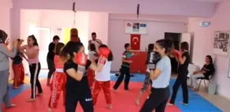 Aşırı Kilolu Kız Kilo Problemini 3 Yılda Spor Yaparak Çözdü