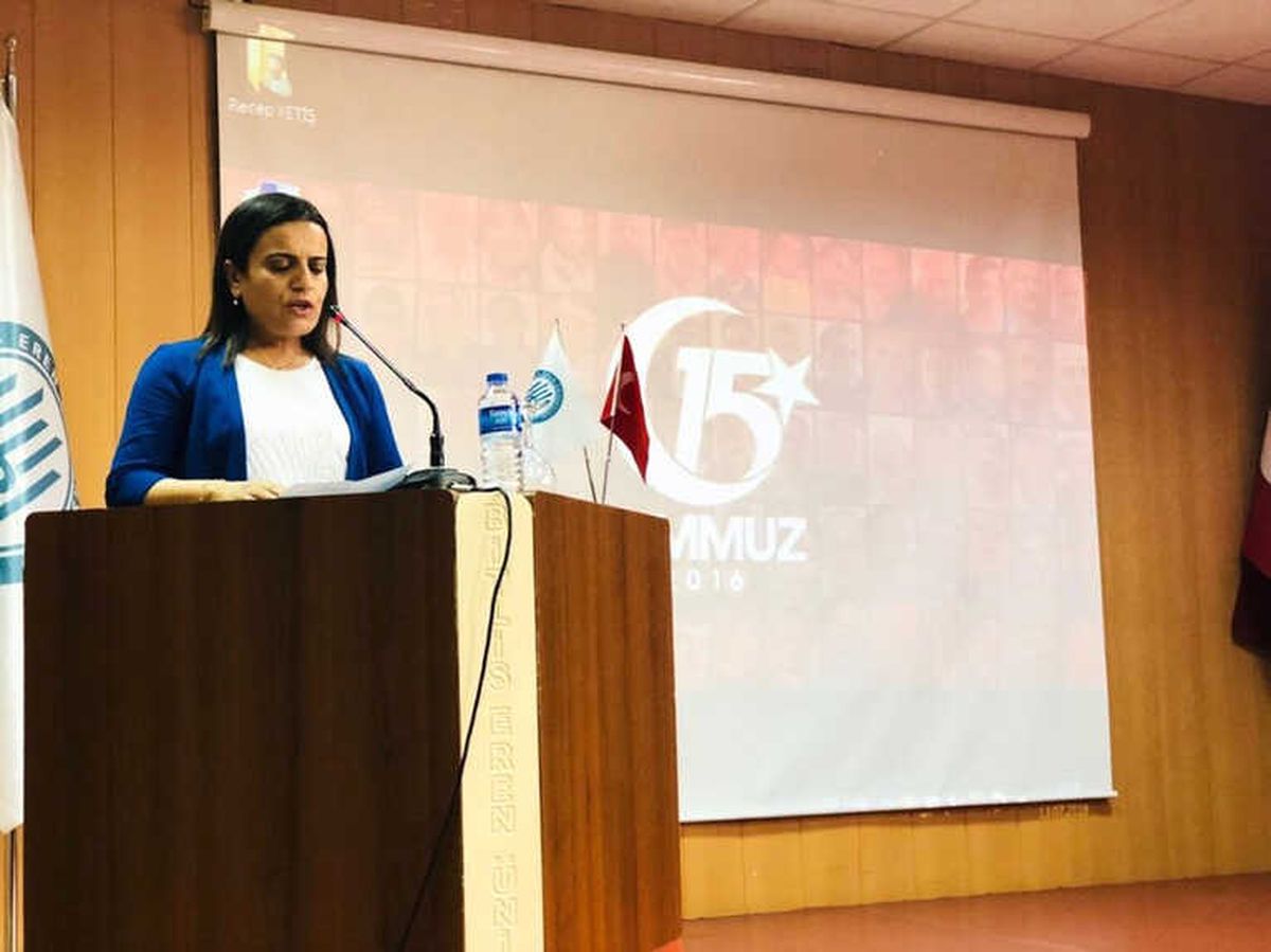 Beü\'de \'Din İstismarı\' ve \'Darbe Girişimi\' Konferansı