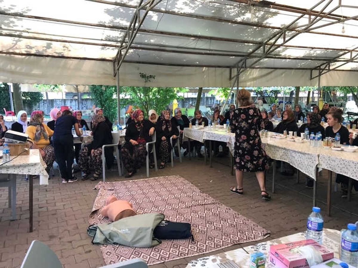 Büyükşehir Belediyesi \'Bebek-Çocuk İlkyardım Eğitimlerine\' Başladı