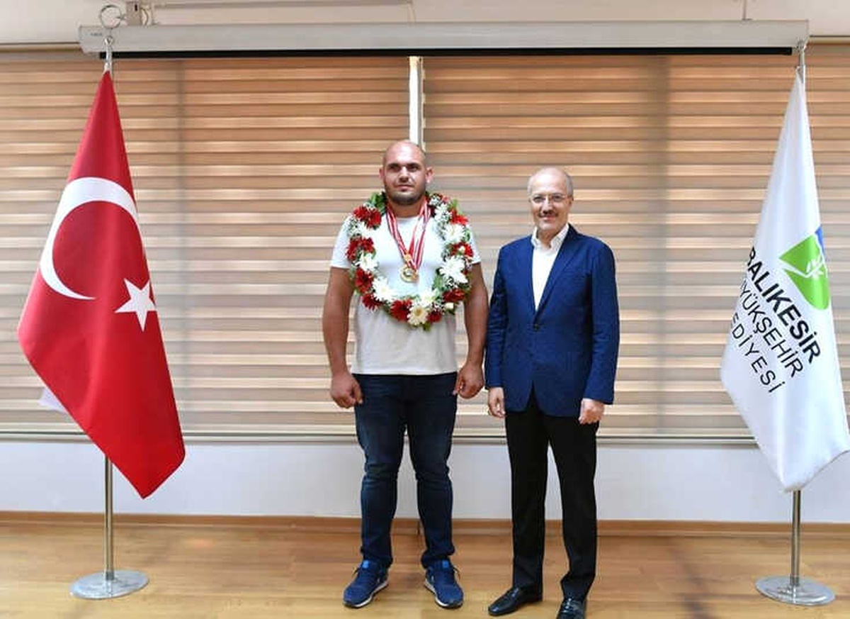 Büyükşehir\'den Atasporuna Destek