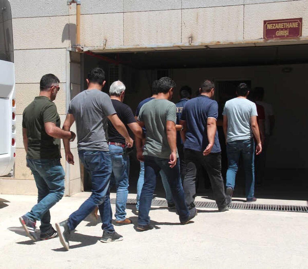 Fetö Operasyonunda 19 Şüpheli Adliyede