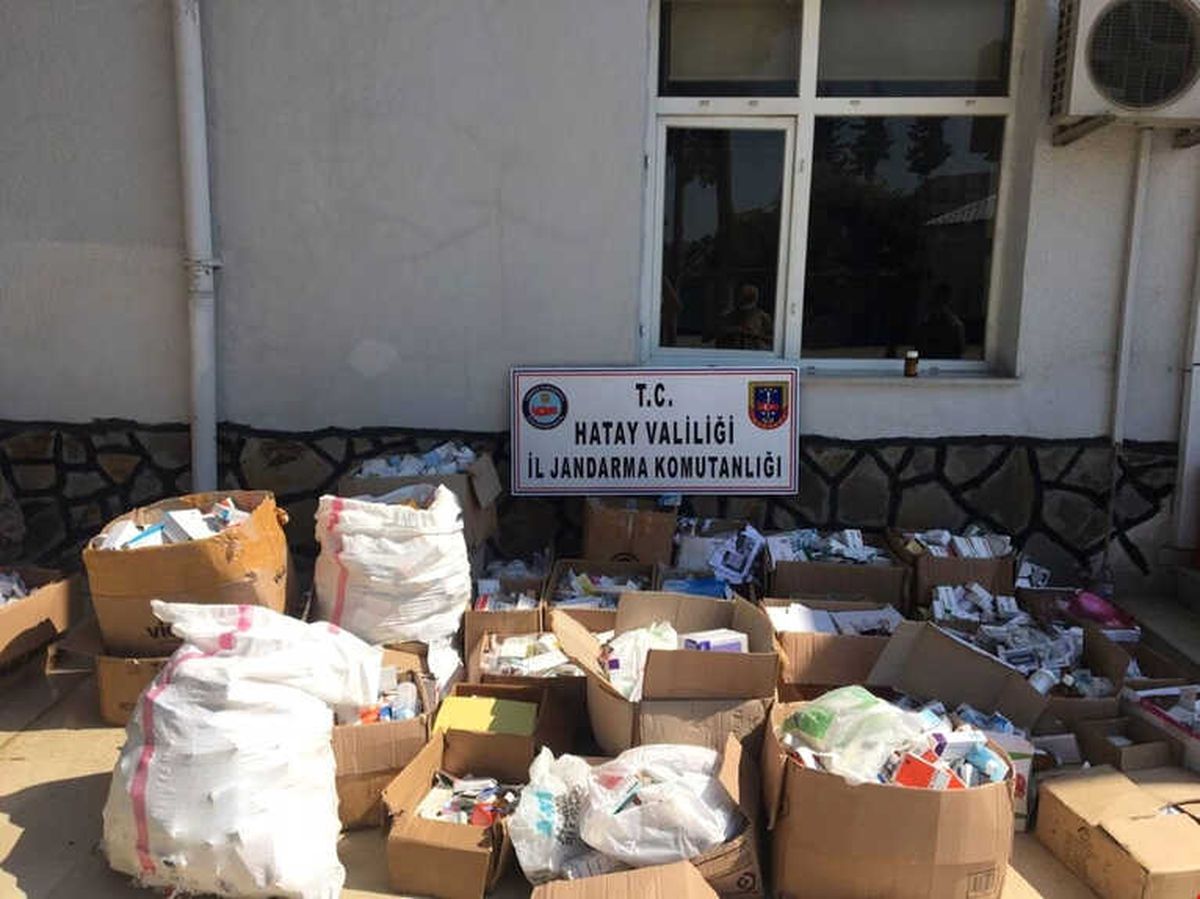 Hatay\'da Kaçak İlaç Operasyonu