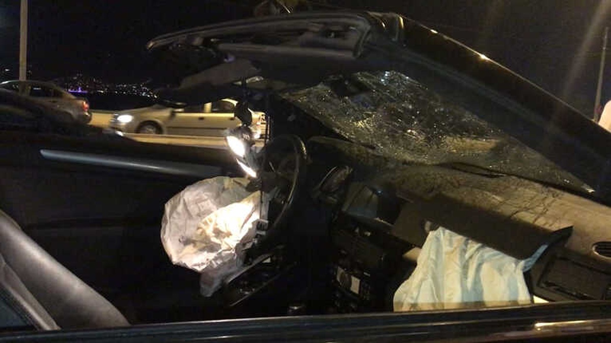İzmir\'de Trafik Kazası Baba ile Kızını Hayattan Kopardı: 2 Ölü, 1 Yaralı