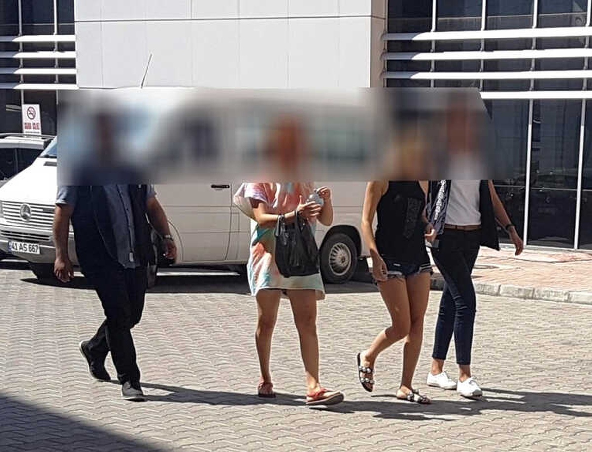 Kuşadası\'nda Fuhuş Operasyonu
