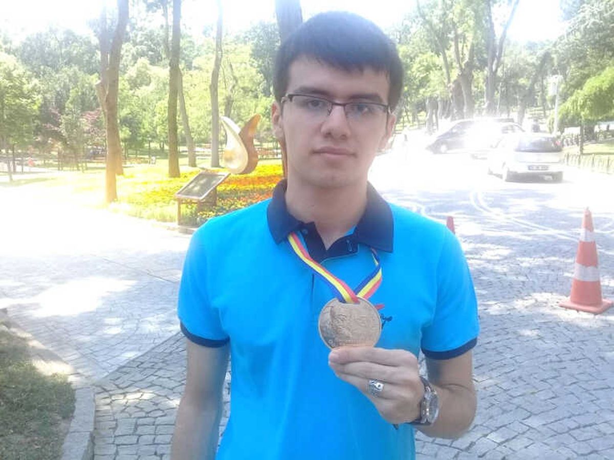 Lise Öğrencisinden Uluslararası Matematik Başarısı