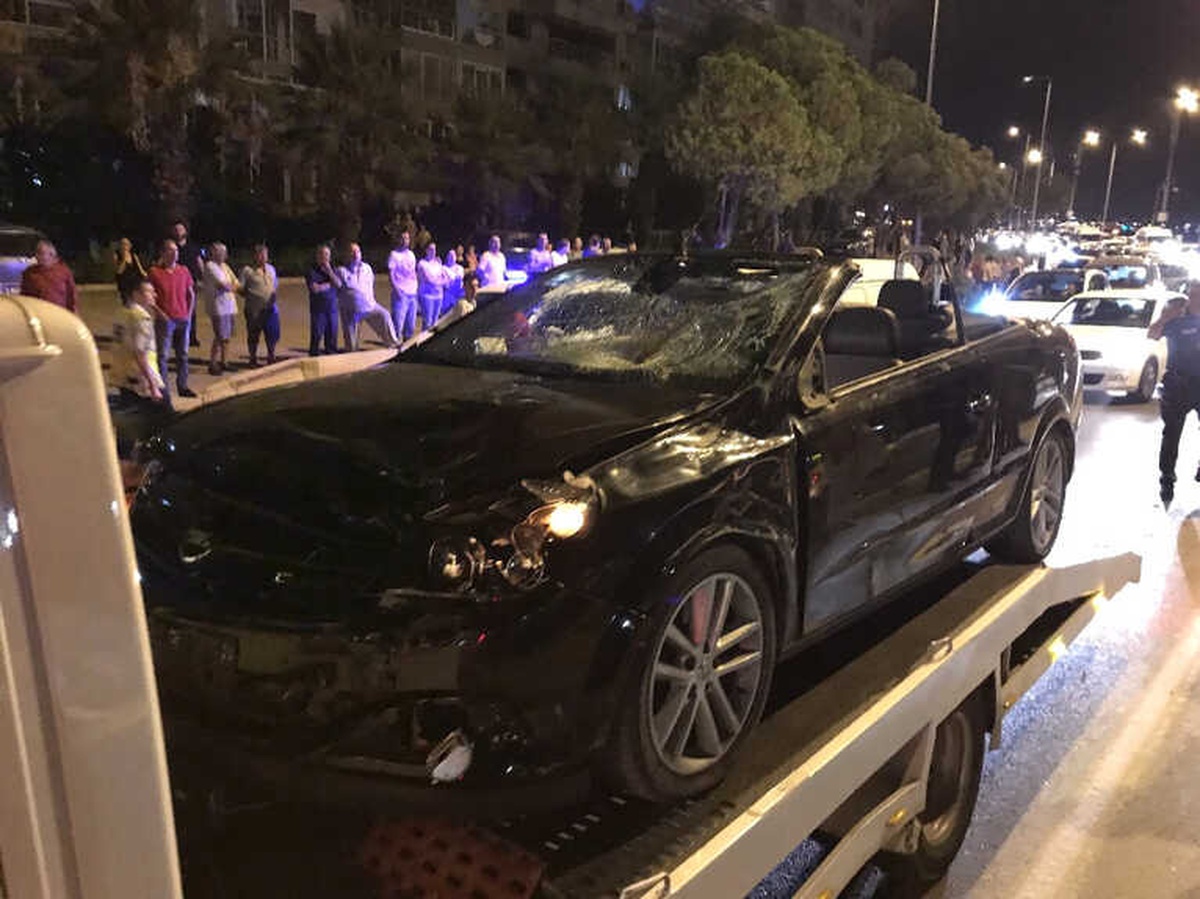 Otomobilin Çarptığı Baba ile Kızını Hayatını Kaybetti