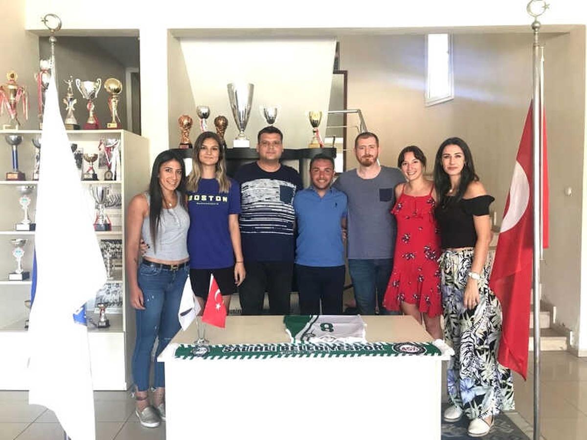 Salihli Belediyespor\'da Transfer Hareketliliği