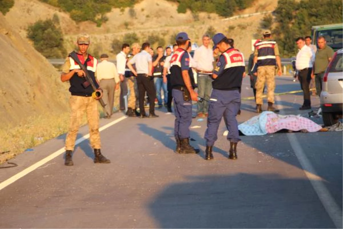 Tokat\'ta Traktör Kazası: 3 Ölü, 10 Yaralı