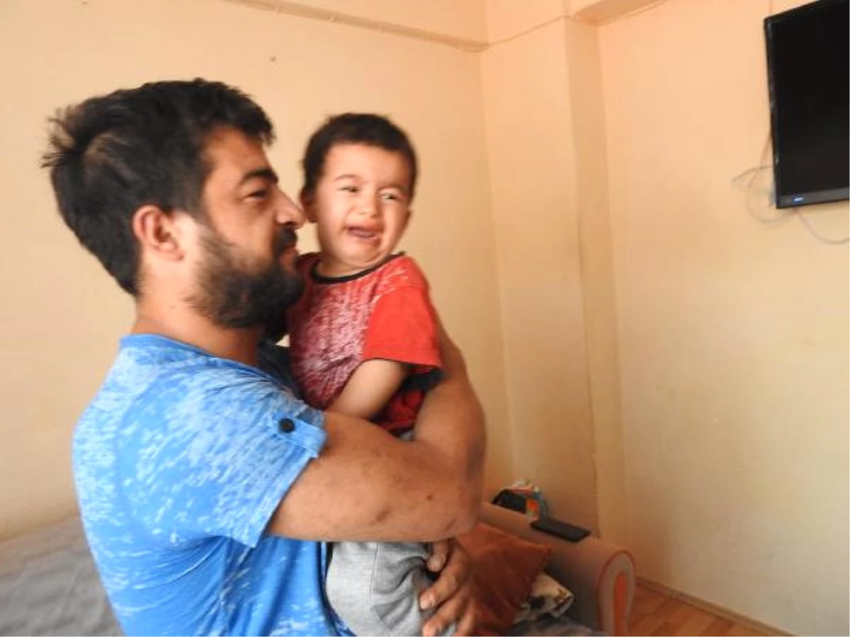 2 Yaşındaki Ahmet Muhammed, Düdüklü Tencereye Sıkıştı (2)
