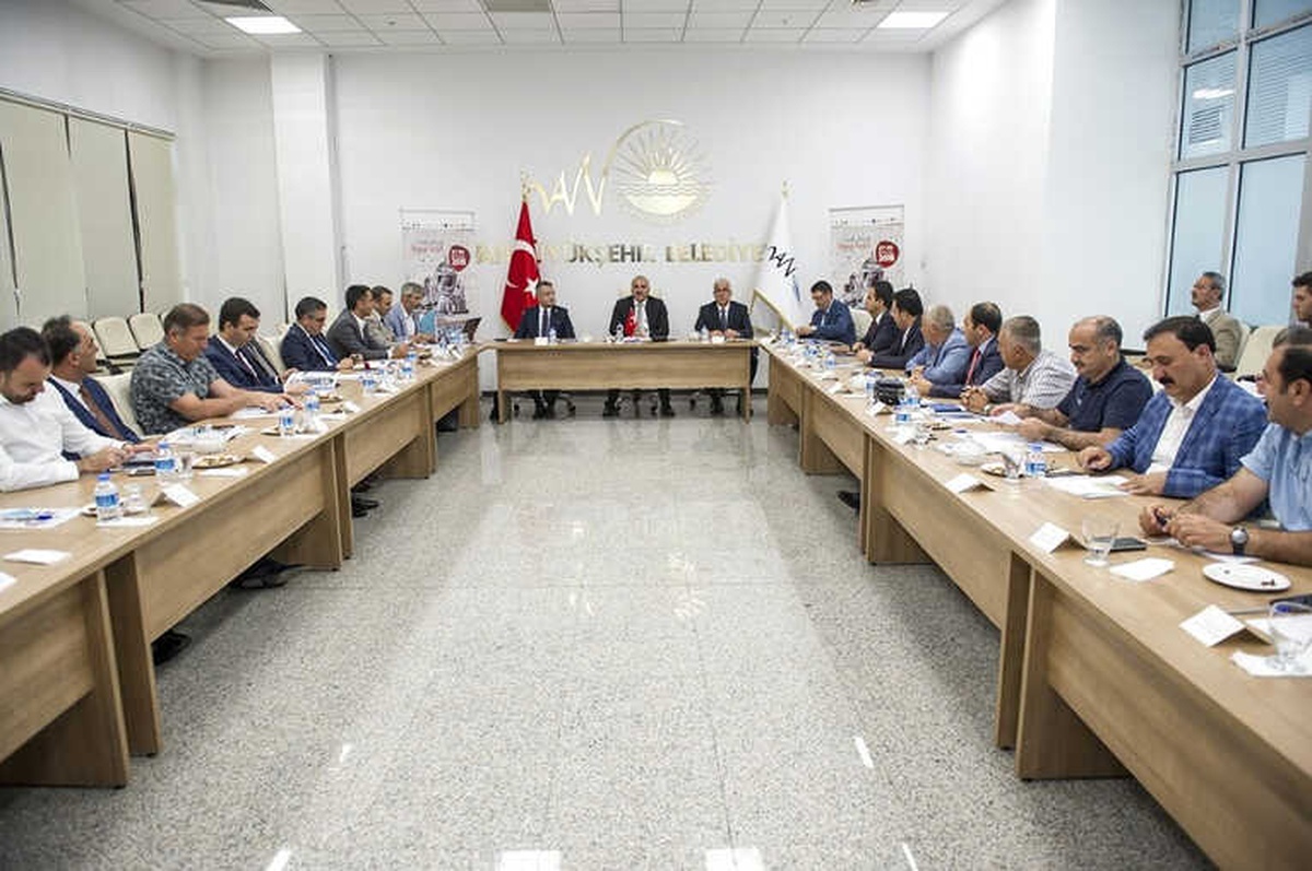 9. Van Doğu Anadolu Turizm ve Seyahat Fuarı İçin Hazırlıklar Başladı