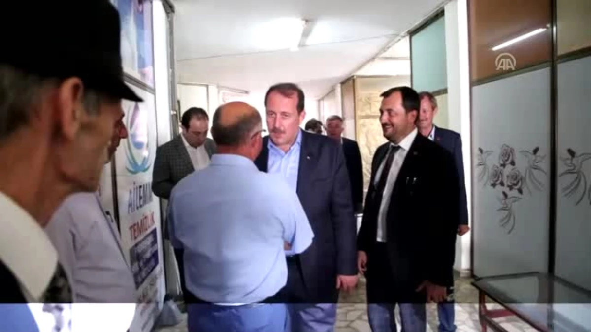 AK Parti Genel Başkan Yardımcısı Karacan\'dan Muhtarlara Ziyaret - Tekirdağ