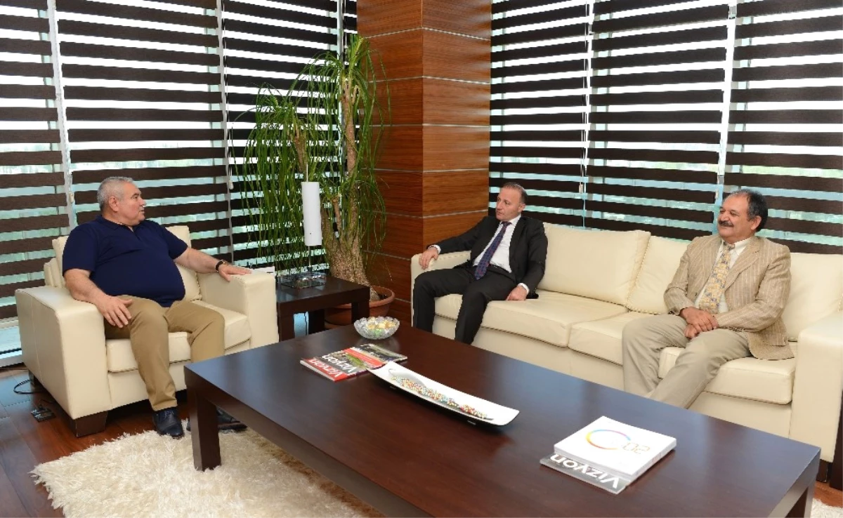 Atso Başkanı Çetin: "Turizm Şoförleri Üniversiteli Olsun"