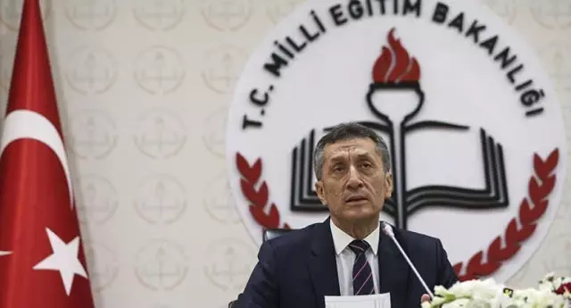Bakan Ziya Selçuk