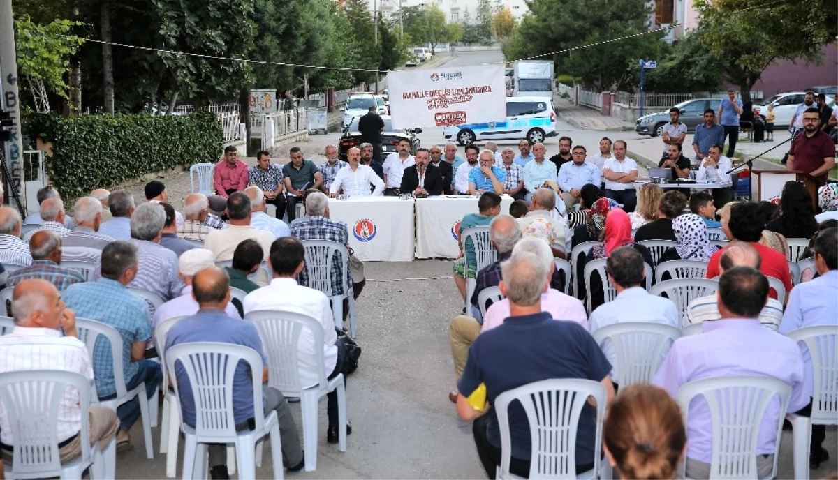 Başkan Ercan, Mahallelinin Sorunlarını Dinledi