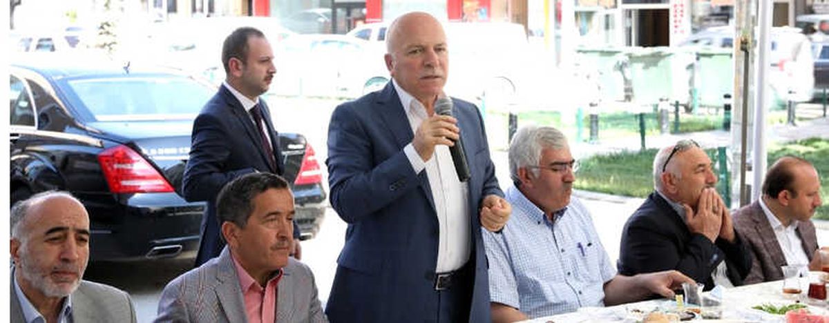 Başkan Sekmen, Esnaf Sorunlarını Dinliyor