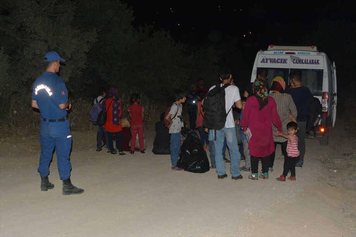 Çanakkale\'de 48 Yabancı Uyruklu Yakalandı