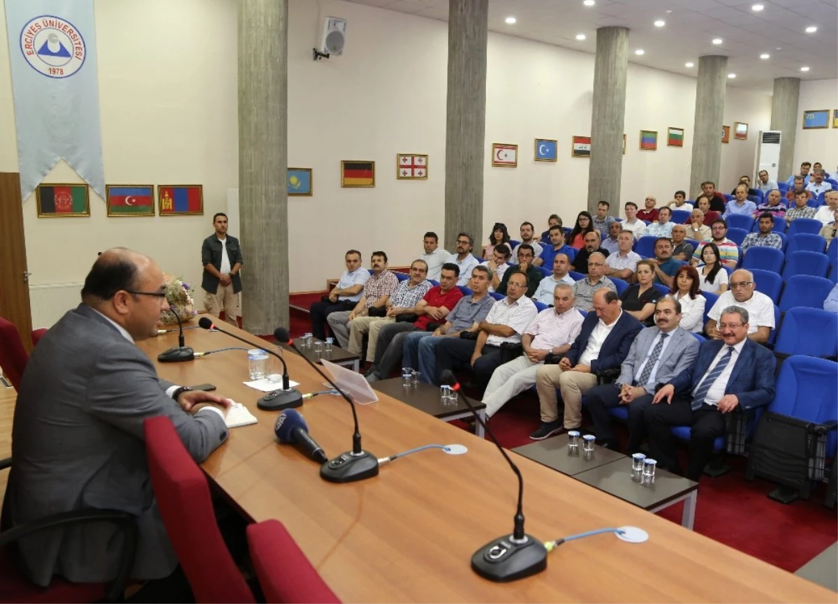 Erü\'de "15 Temmuz Darbe Girişimi ve Demokrasi Mücadelesi" Konulu Konferans Düzenlendi