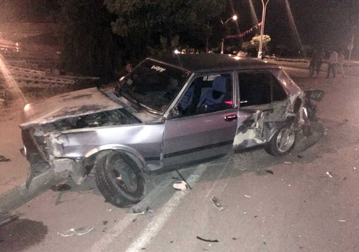Erzincan\'da Trafik Kazası: 1 Yaralı