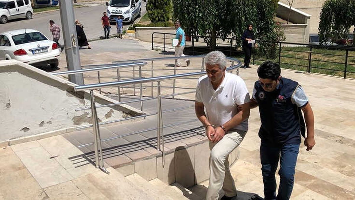 Fetö\'den Aranan Emniyet Müdür Yardımcısı Tutuklandı