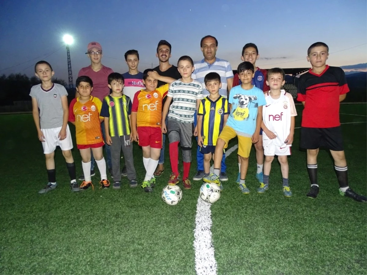 Hisarcık\'ta Yaz Futbol Okulu Açıldı