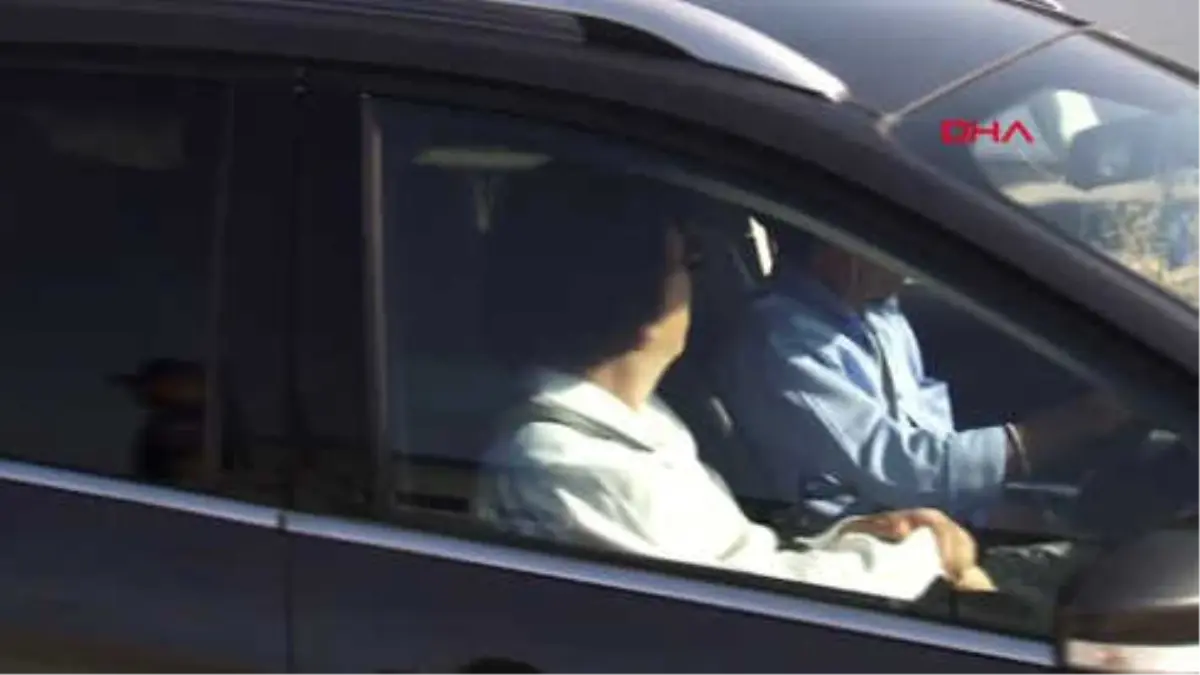 İzmir Trump\'ın İstediği Papazın Yargılanmasına Yeniden Başlandı