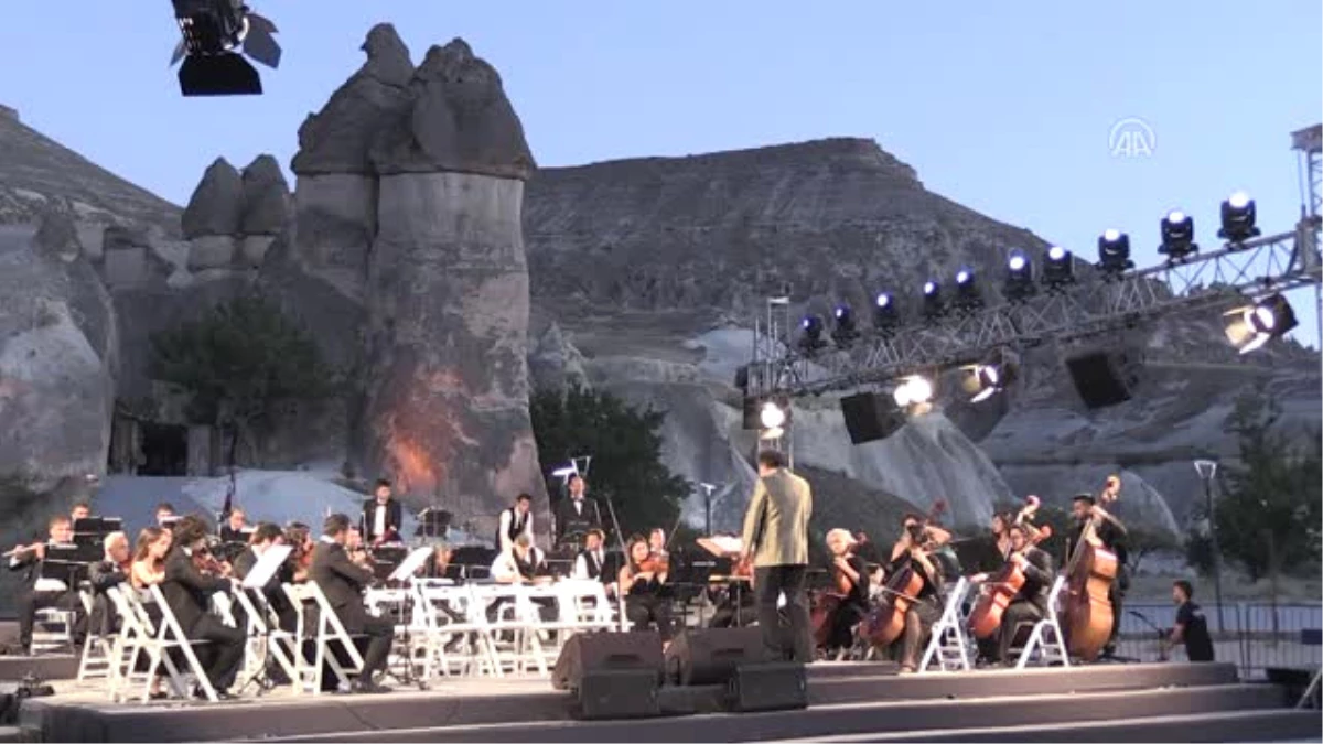 Kapadokya\'da "Senfoni ile Müziğimiz" Konseri