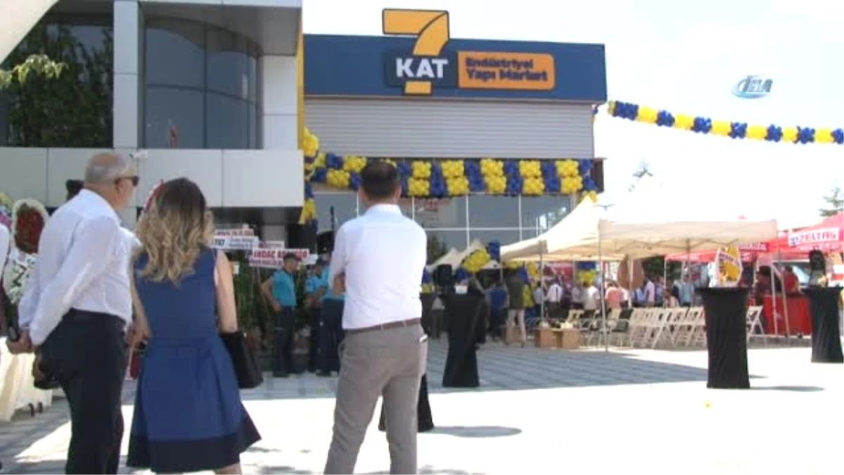 Konya\'nın En Büyük Endüstriyel Yapı Marketi Açıldı