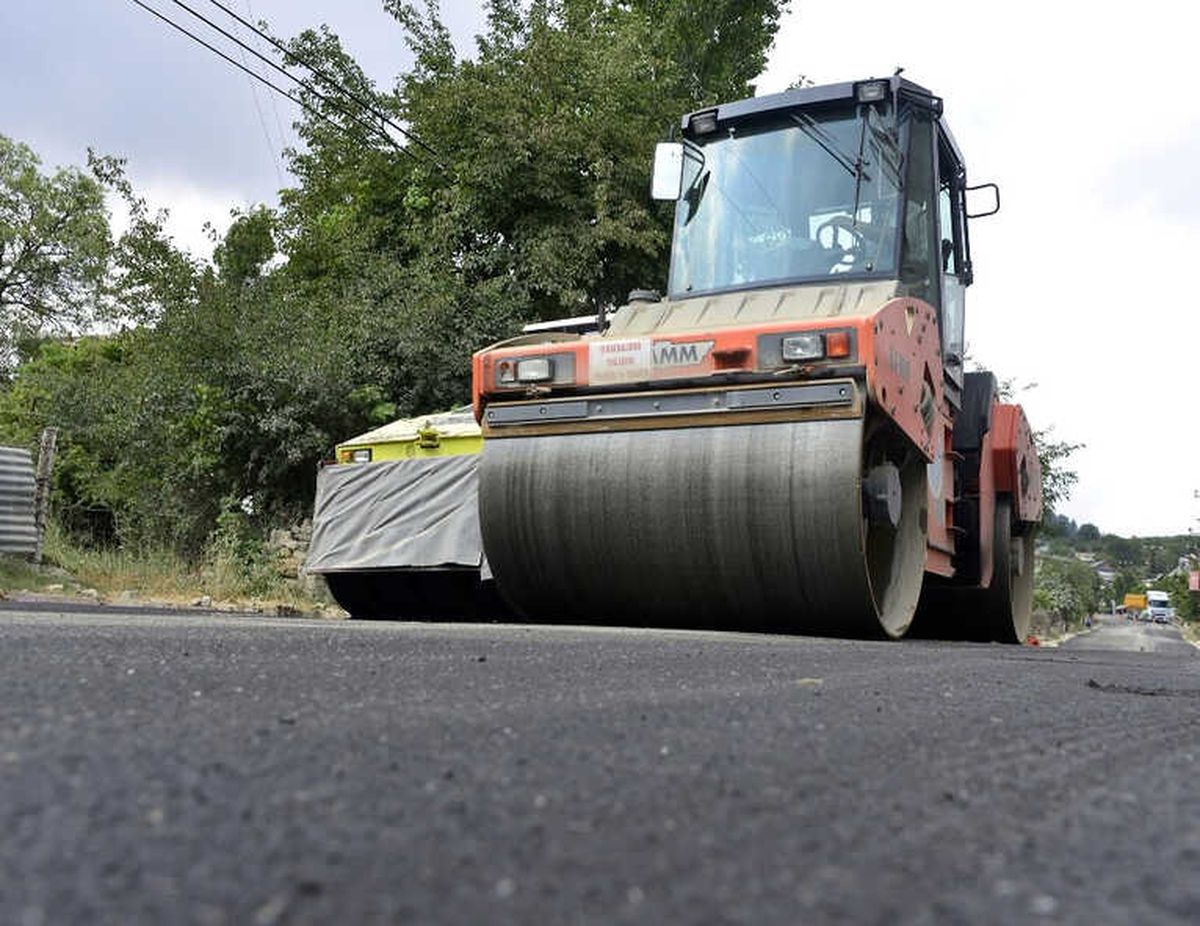 Mersin\'de 5 Bin 200 Kilometrelik Yol Asfaltlandı
