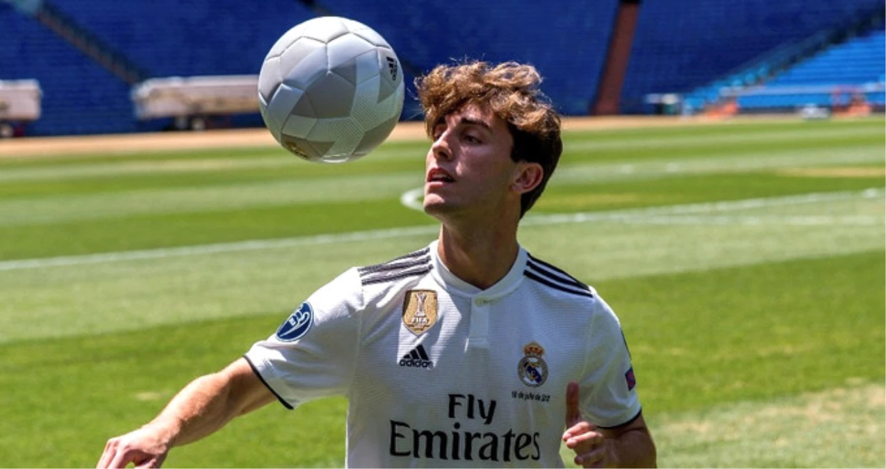 Sağ Bek Oyuncusu Odriozola, 30 Milyon Euroya Real Madrid\'de