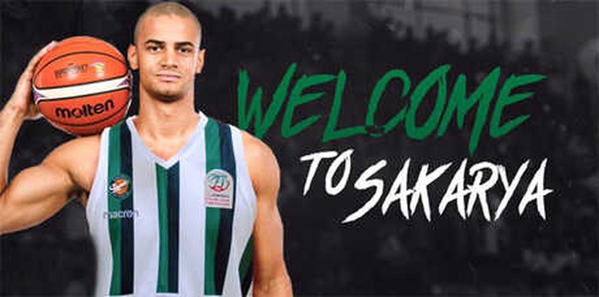 Sakarya Büyükşehir Belediyespor, Salumu\'yu Kadrosuna Kattı!