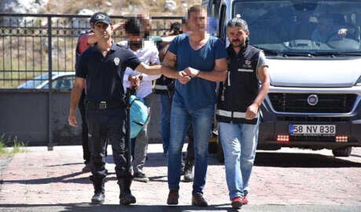 Sivas Merkezli Suç Örgütüne Operasyon: 14 Gözaltı (2)