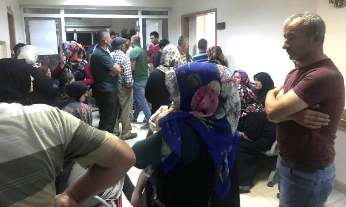 Suşehri\'nde 300 Kişi, Zehirlenme Şüphesiyle Hastaneye Başvurdu