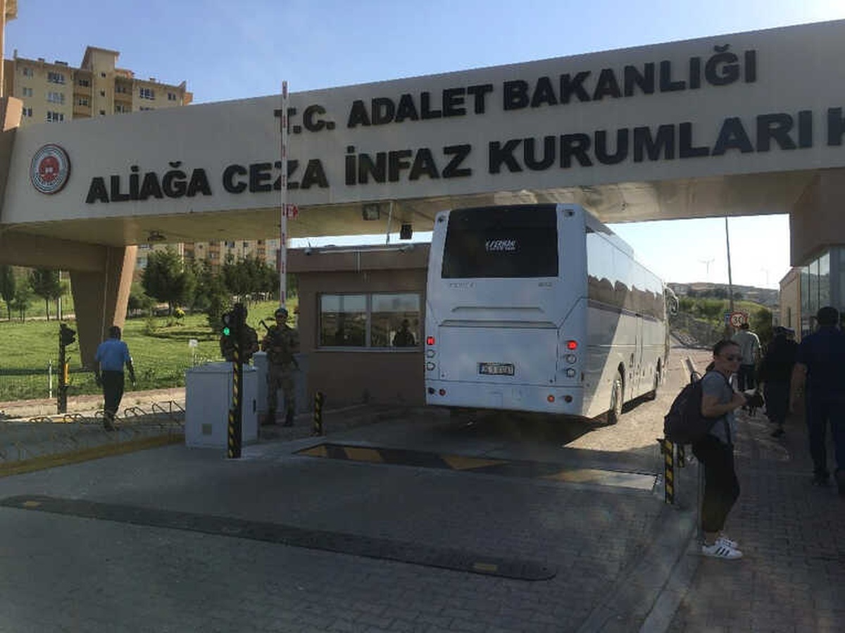 Trump\'ın İstediği Papaz Üçüncü Kez Hakim Karşısında