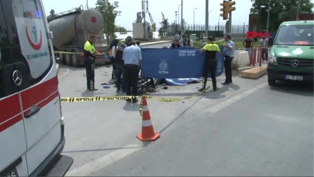 Üsküdar\'da Trafik Kazası 1 Ölü
