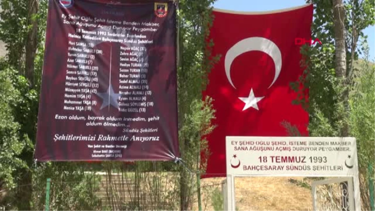 Van Bahçesaray\'da PKK\'nın 25 Yıl Önce Katlettiği 24 Kişi Anıldı Hd