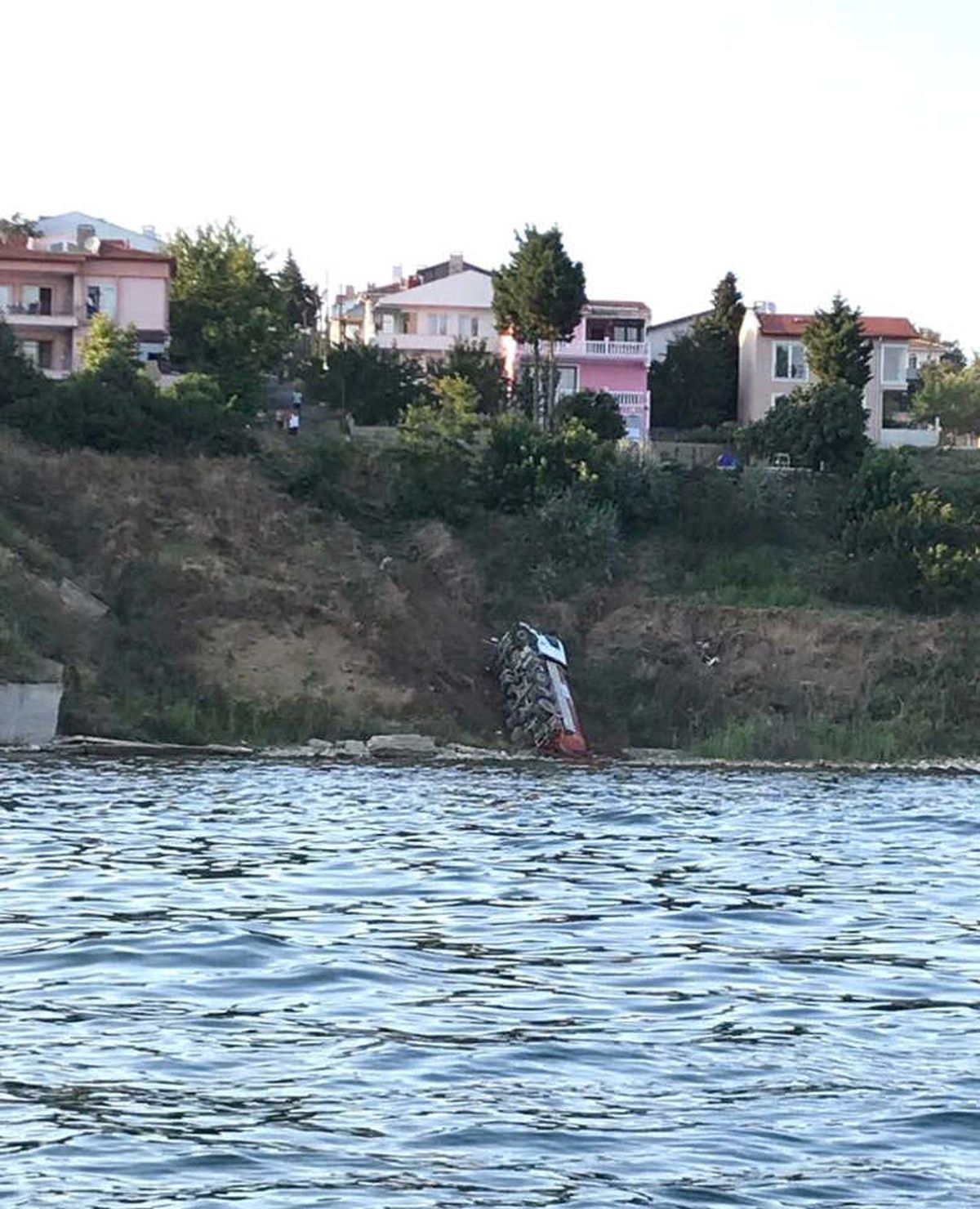 Vidanjör Denize Uçtu