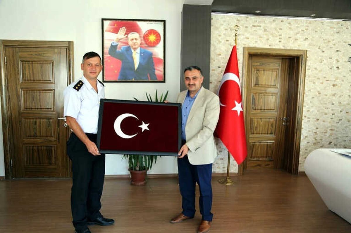 Yüzbaşı Mandar\'dan Başkan Cabbar\'a Veda Ziyaret