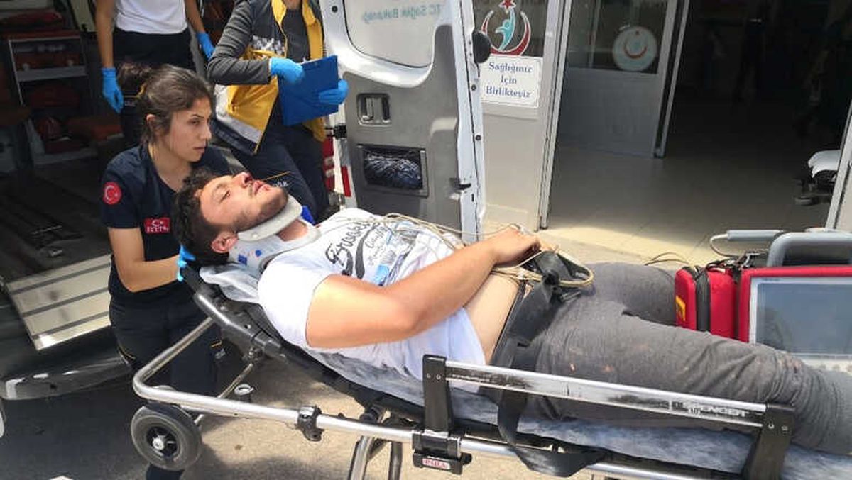 Aksaray\'da Elektrik Akımına Kapılan Genç Ağır Yaralandı