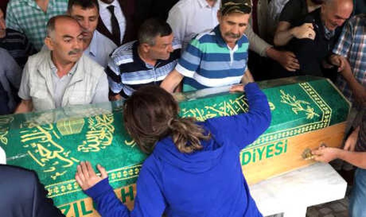 Ankara\'daki Kazada, İkiz Kardeşler de Yaşamını Yitirdi (2)
