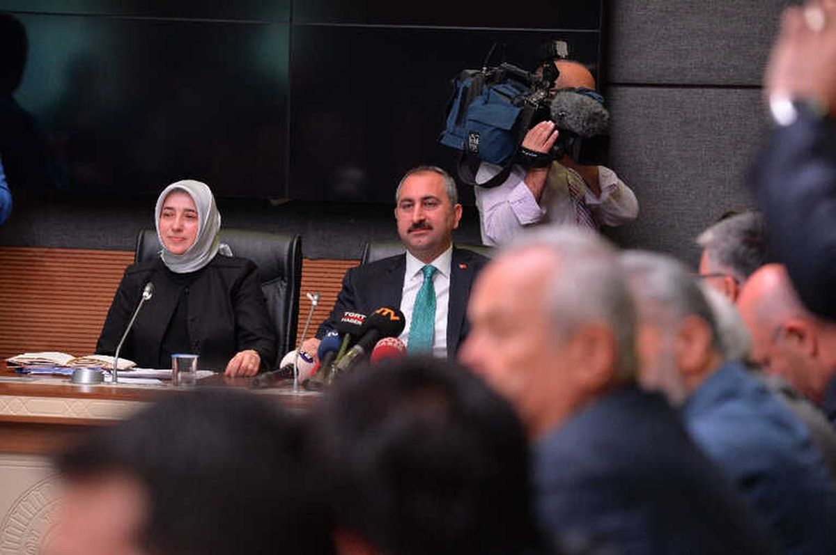 Bakan Gül\'den \'Ohal\' Açıklaması