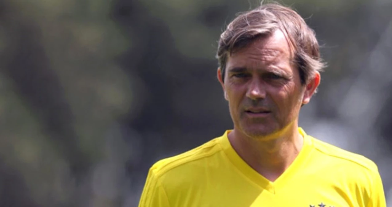 Fenerbahçe\'den Ayrılması Beklenen Volkan Demirel, Cocu\'nun Gözdesi Oldu