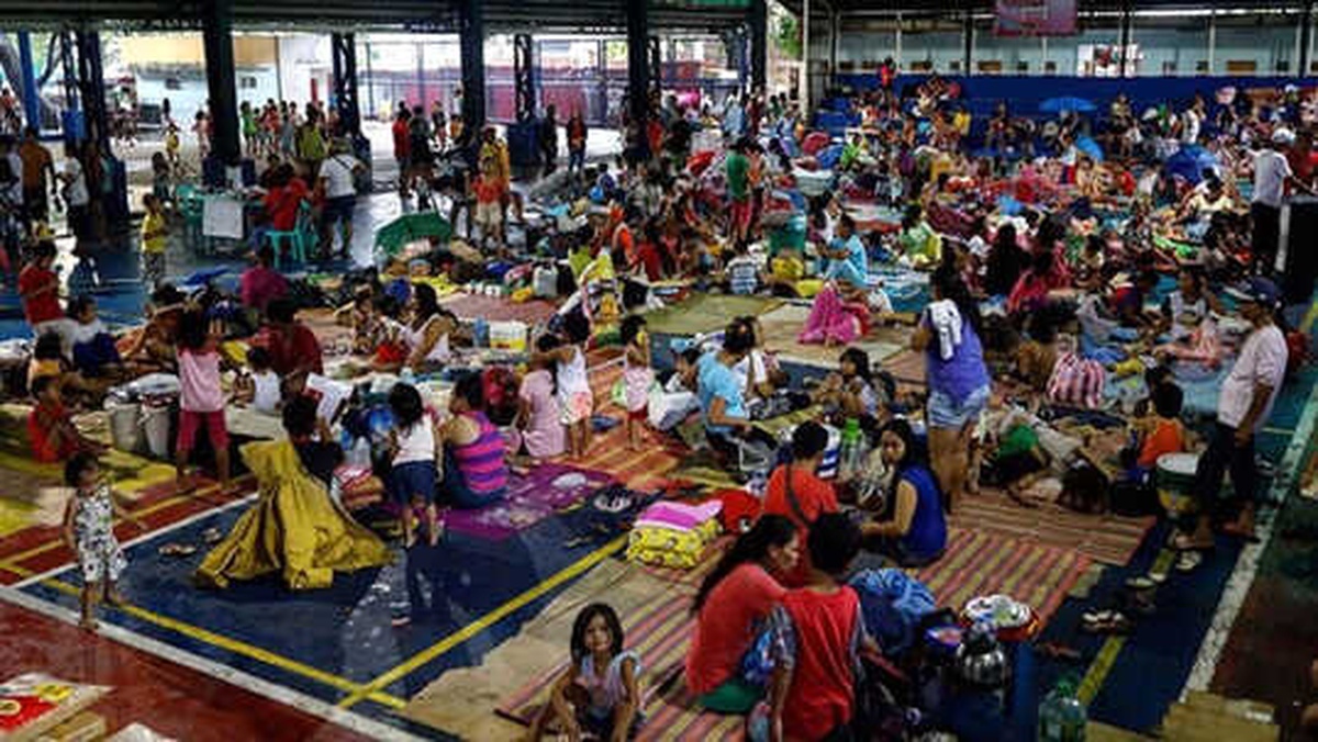Filipinler\'de \'Henry\' Fırtınası 71 Bin Kişiyi Yerinden Etti