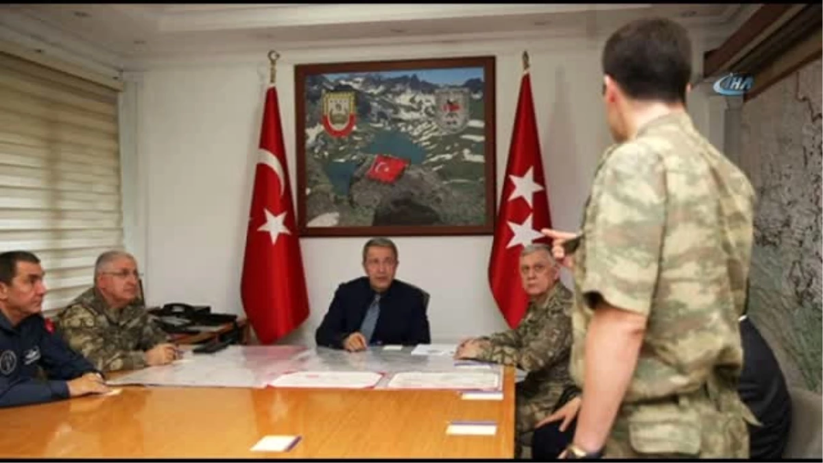 Genelkurmay Başkanı Orgeneral Güler, Bakan Akar ile Yüksekova\'da Birlikleri Denetledi