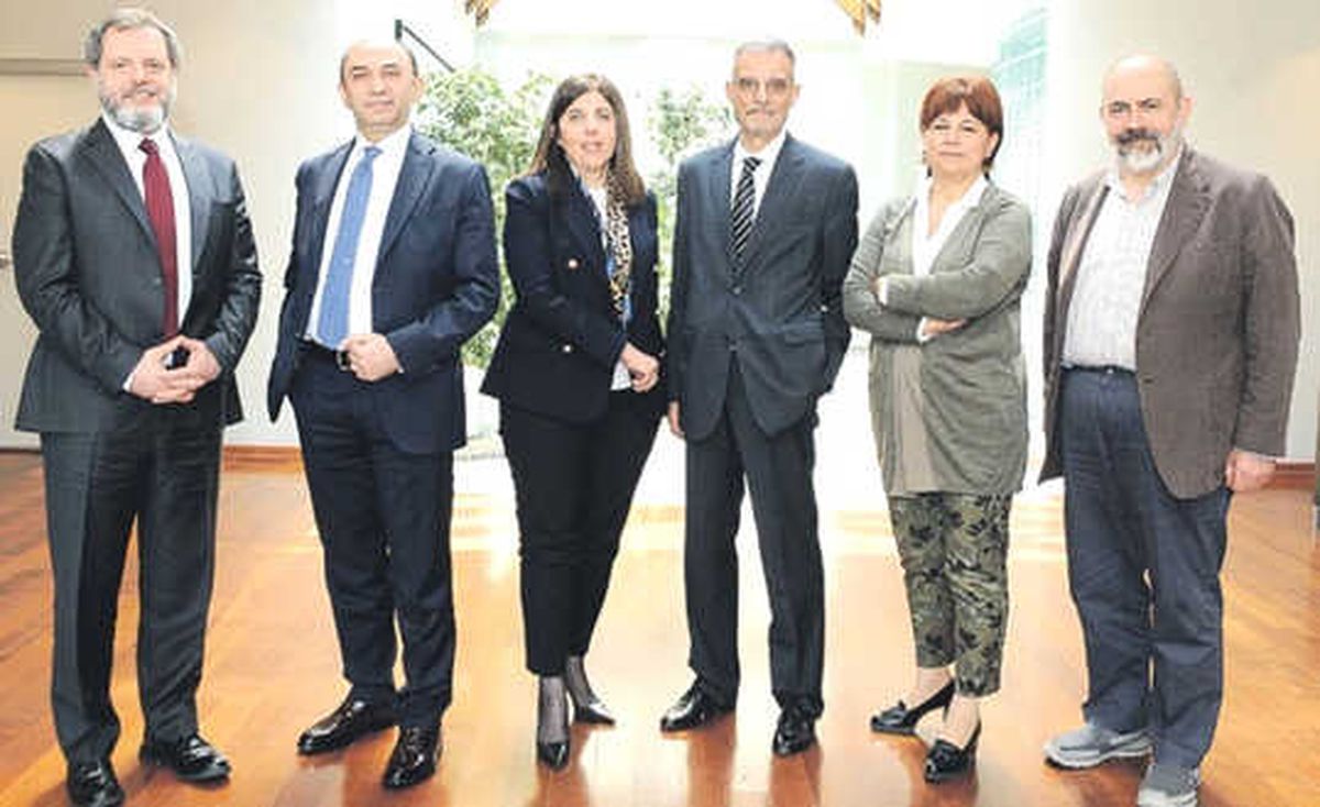 Gıda Sanayinde Fırsatlarla Riskler İç İçe