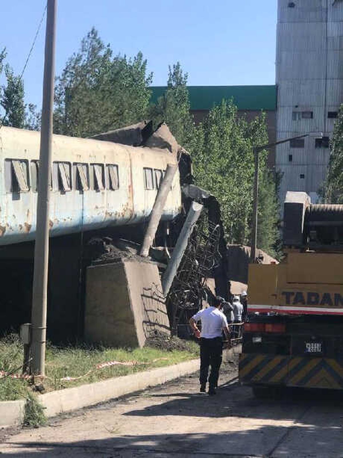 Termik Santralde Kömür Sevk Kanalı Çöktü: 11 İşçi Yaralı