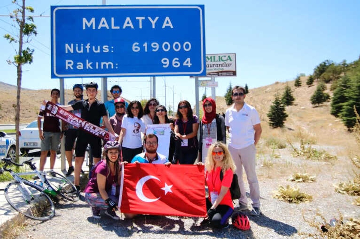 Türk Kadının Zaferi Bisiklet Turu\' Malatya\'da