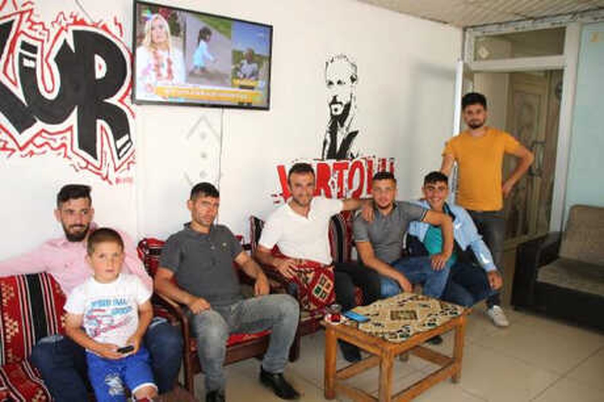 Vartolular, Tepki Gösterdikleri Dizinin Adını İş Yerlerine Vermeye Başladı