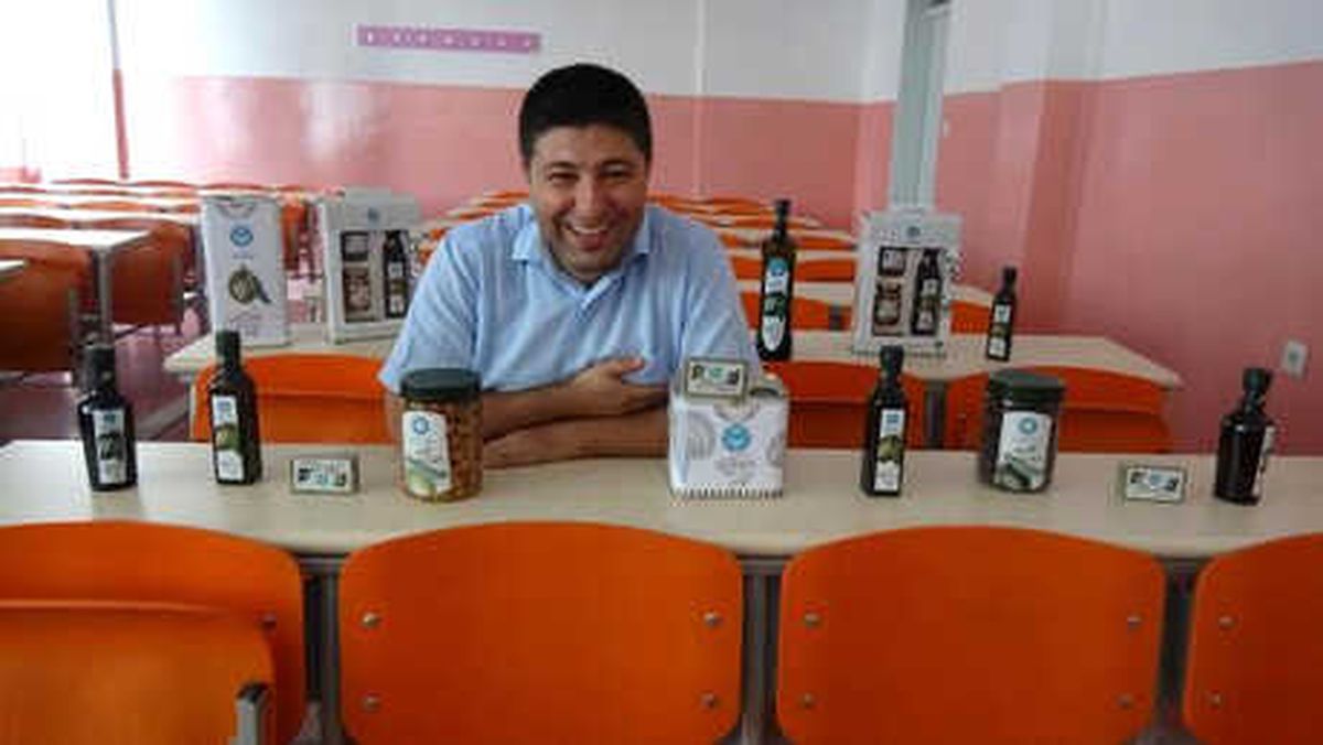 Zeytin Üreticilerine Akademik Eğitim