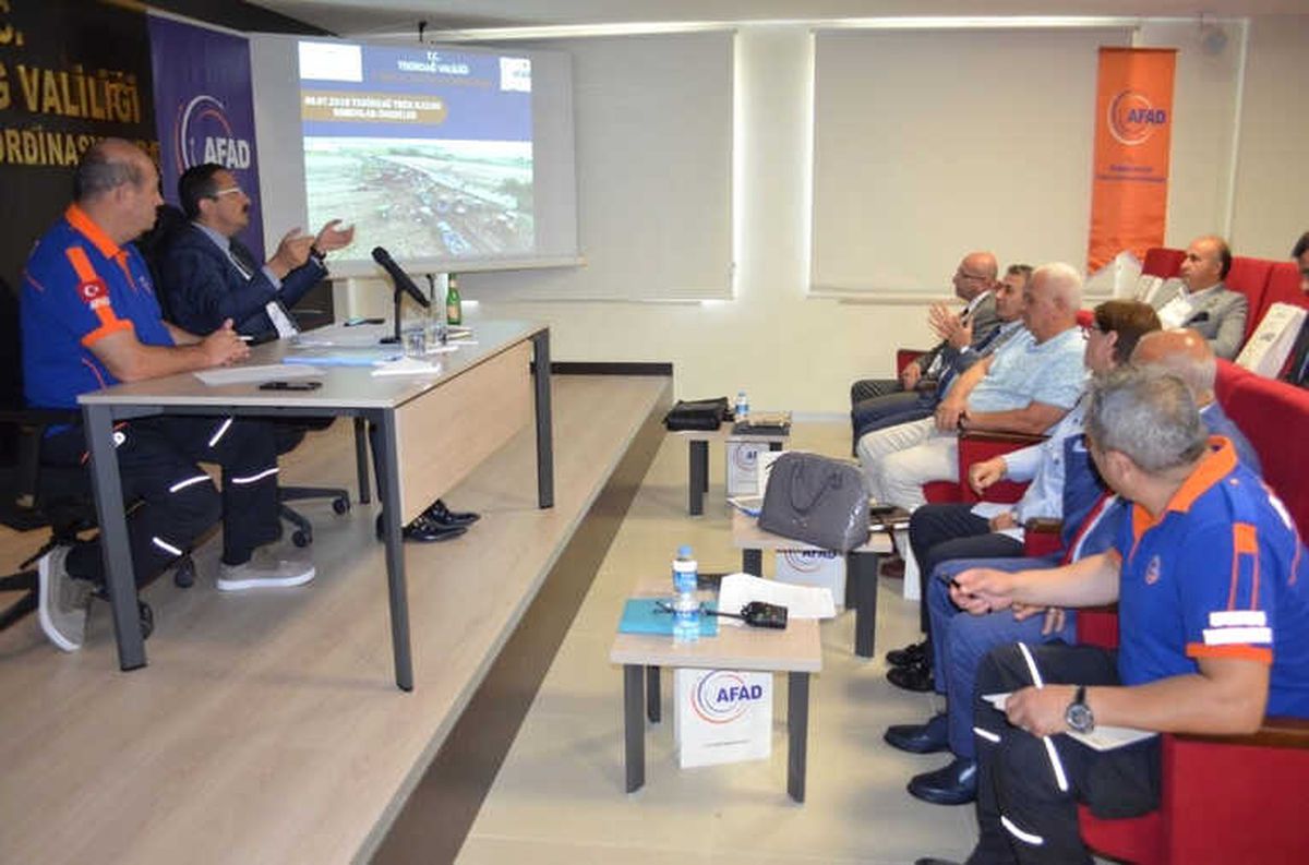 Afad\'tan Tren Kazasına İlişkin Değerlendirme Toplantısı