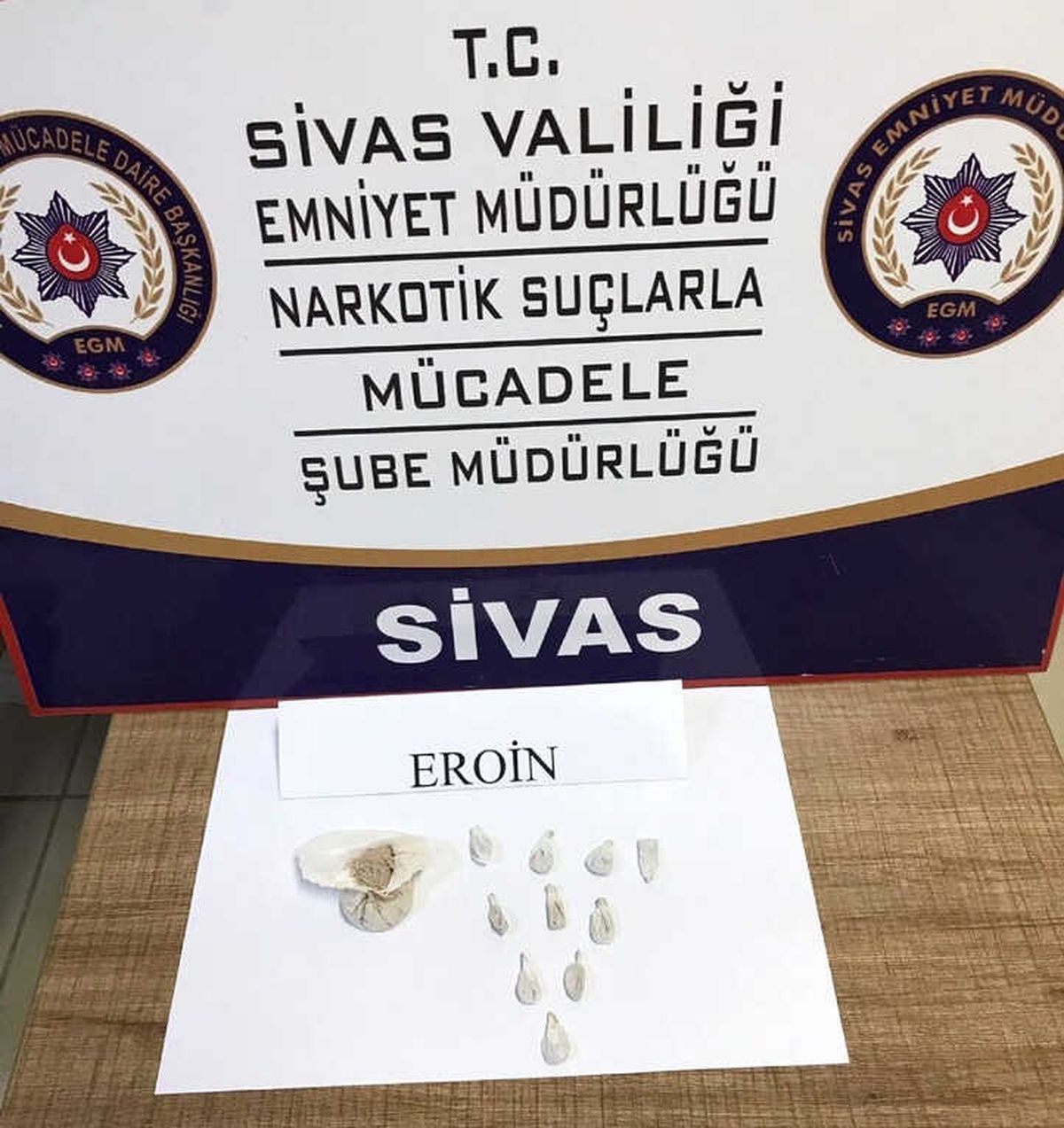 Afgan ve İran Uyruklu Şahıslar 7 Kilo Eroinle Yakalandı